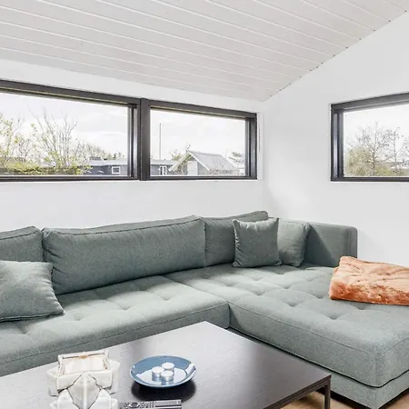 4 Star In Logstor-by Traum Løgsted