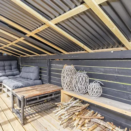 4 Star In Logstor-by Traum * Løgsted